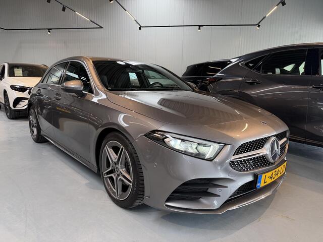 Mercedes-Benz A-KLASSE 200 Premium Plus AUTOMAAT| CAMERA| NAVIGATIE| SPORT INTERIEUR| AIRCO/ECC| CRUISECONTROL| PARKEERSENSOREN