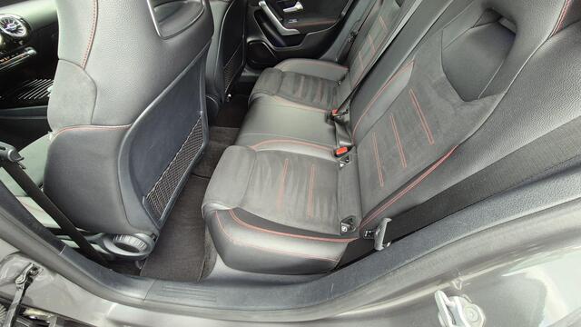 Mercedes-Benz A-KLASSE 200 AMG |Camera|Trekhaak|Cruise|