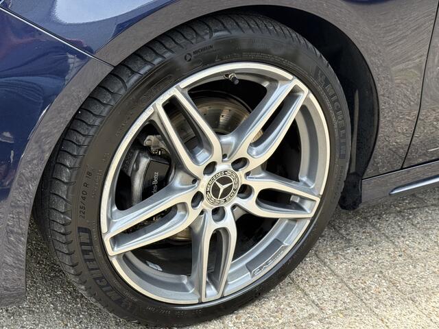Mercedes-Benz A-KLASSE 180 Business Sol. AMG / trk.hk /zeer mooi