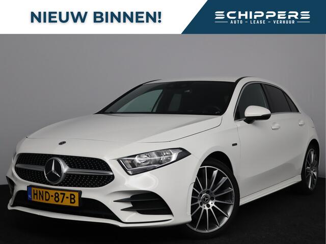 Mercedes-Benz A-KLASSE 250 e Business Solution AMG Limited | Trekhaak elektrisch wegklapbaar | PHEV | Stoelverwarming | Widescreen |