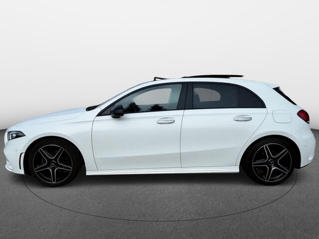 Mercedes-Benz A-KLASSE 180 Business Solution AMG | Night pakket | Panoramadak | Sfeerle