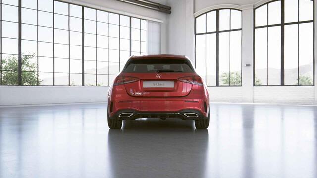 Mercedes-Benz A-KLASSE 250 e Business Line | AMG | Night | Panoramadak | Widescreen | Stoelverwarming | Sfeerverlichting |