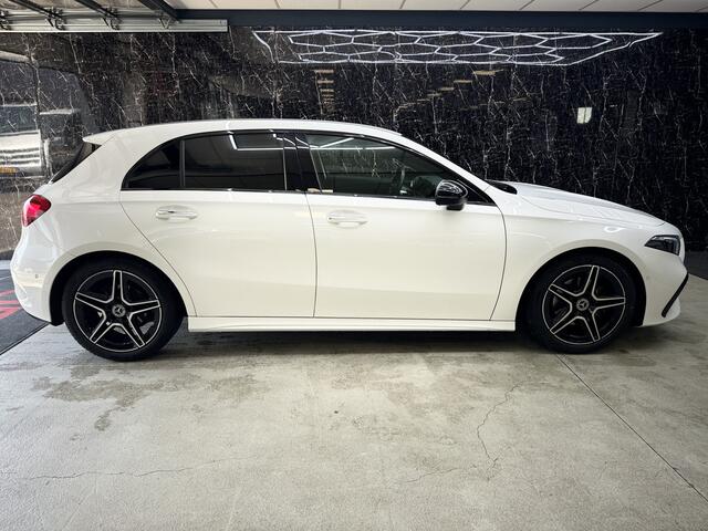 Mercedes-Benz A-KLASSE 180 AMG Line