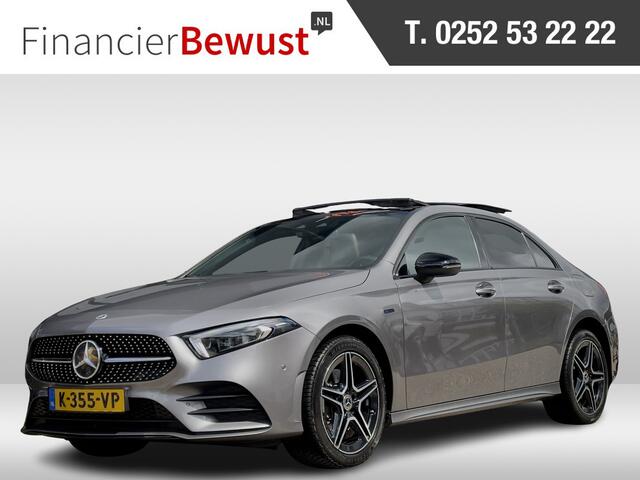 Mercedes-Benz A-KLASSE 250 e AUT8 SOLUTION AMG LIMITED PANODAK NAVI CAMERA DIGI-DASH APPLE-CARPLAY LED LMV PDC