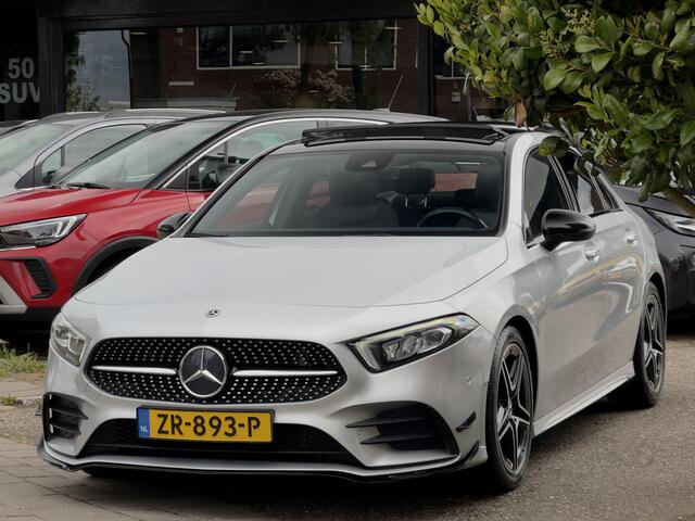 Mercedes-Benz A-KLASSE 200 AUT7 AMG SOLUTION PANODAK LEDER NAVI CAMERA DIGI-DASH LED LMV PDC