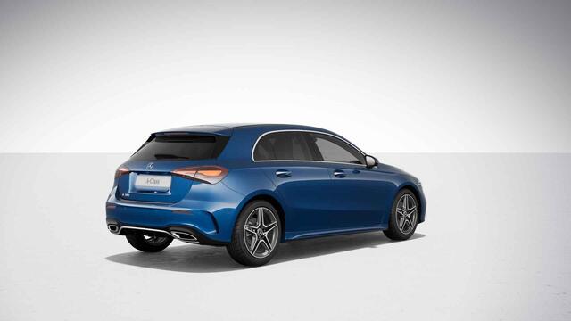 Mercedes-Benz A-KLASSE 180 AMG Line | Stoelverwarming |Widescreen | Sfeerverlichting | Getint glas | Achteruitrijcamera |