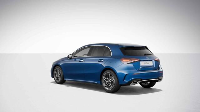 Mercedes-Benz A-KLASSE 180 AMG Line | Stoelverwarming |Widescreen | Sfeerverlichting | Getint glas | Achteruitrijcamera |