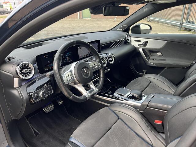 Mercedes-Benz A-KLASSE AMG 35 4MATIC Premium * Edition * Pano * Carplay * Head-up * Burmeister * Camera
