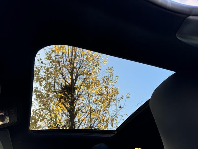 Mercedes-Benz A-KLASSE 180 AMG Aut Panoramadak Widescreen SfeerVerlichting Keyless SportLeder Led Camera Nightpakket Pdc