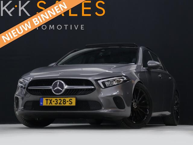 Mercedes-Benz A-KLASSE 200 Business Solution Plus Upgrade [APPLE CARPLAY, DIGITAL DASH, SCHUIFKANTELDAK, TREKHAAK, CAMERA, CRUISE CONTROL, CLIMATE CONTROL, NAVIGATIE, NIEUWSTAAT]