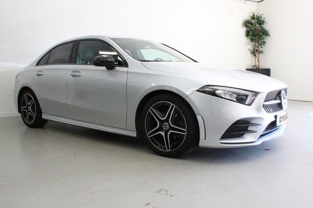 Mercedes-Benz A-KLASSE 180 Business Solution AMG | NL-AUTO+N.A.P! | CARPLAY | D-GLAS | CLIMA | PDC-V/A | CAMERA | 18'LMV | LED |