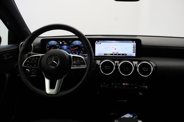 Mercedes-Benz A-KLASSE 180 Business Solution Automaat - Digitaal Cockpit, Camera, Stoelverw.