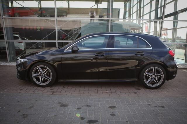 Mercedes-Benz A-KLASSE 180 Bns Solution AMG