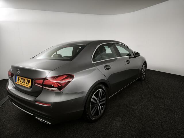 Mercedes-Benz A-KLASSE 200 Business Solution Luxury Navigatie | Climate control