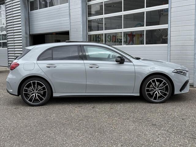 Mercedes-Benz A-KLASSE 250 e Business Solution AMG Permium plus pakket | memory stoelen | Nightpakket | 19 inch | Smartphone integratiepakket | Advanced sound systeem | Multibeam led |