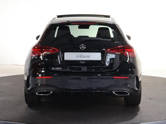Mercedes-Benz A-KLASSE 180 Business Solution AMG | Panoramaschuifdak | Premium plus | Head-Up | Stoelverwarming | Achteruitrijcamera | MULTIBEAM LED |