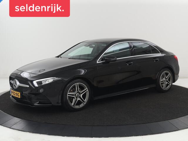 Mercedes-Benz A-KLASSE 200 Business Solution AMG | Stoelverwarming | Carplay | Leder/Alcantara | Camera | Sfeerverlichting | Park Assist | Climate control | Full LED | Bluetooth | Cruise control