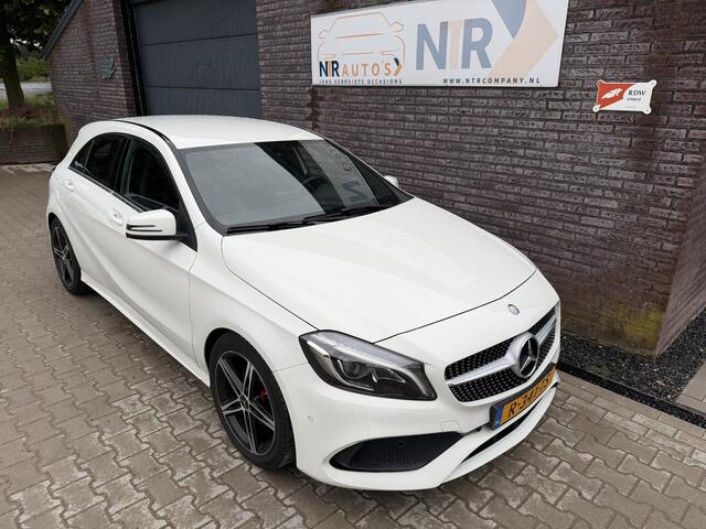 Mercedes-Benz A-KLASSE 180 AMG Night Edition Plus Lage km stand!! Nieuwstaat!