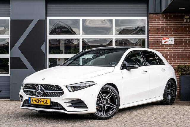 Mercedes-Benz A-KLASSE 180 Business Solution AMG | Panorama | Widescreen Display | Camera | Night Package | Sfeerverlichting | Memory | LED |