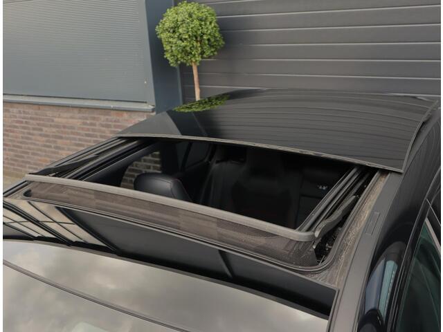 Mercedes-Benz A-KLASSE 250 e Star Edition AMG Line | Pano | ACC | 19 Inch | Stoelverwarming