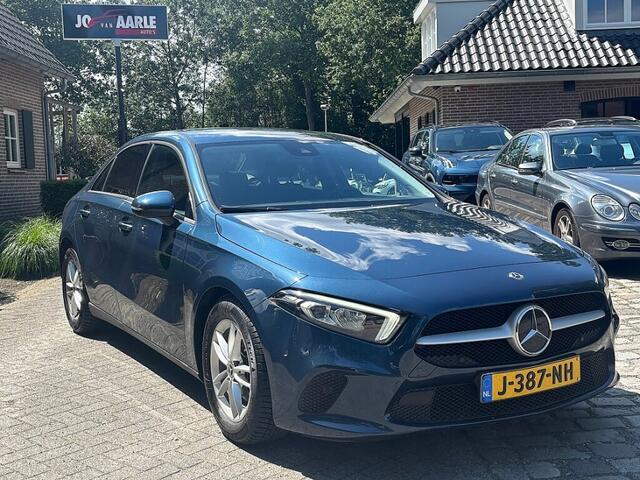 Mercedes-Benz A-KLASSE 180 Bns Sol,led,stoelverw,camera,