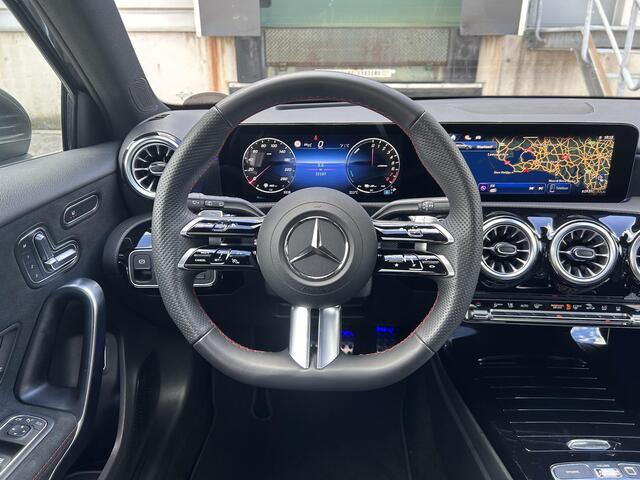 Mercedes-Benz A-KLASSE 250 e Business Solution AMG | Head up display | Panoramadak | Memory | Adaptief Cruise Control
