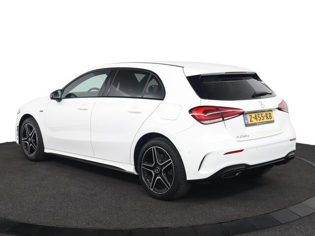 Mercedes-Benz A-KLASSE 250 e Business Solution AMG Limited