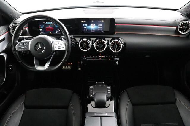 Mercedes-Benz A-KLASSE 250 e Business Solution AMG Limited