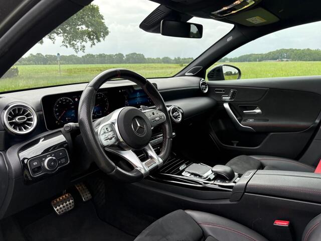 Mercedes-Benz A-KLASSE A35 AMG 4 MATIC / PANO / BURMESTER / CAMERA / VOSSEN