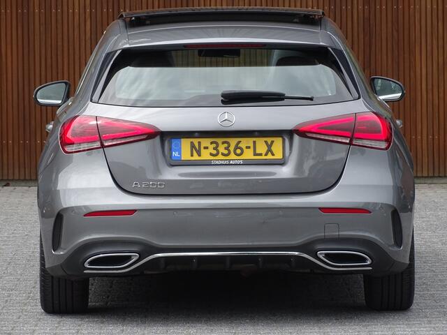 Mercedes-Benz A-KLASSE 200 163PK automaat / Premium / AMG pakket / LED