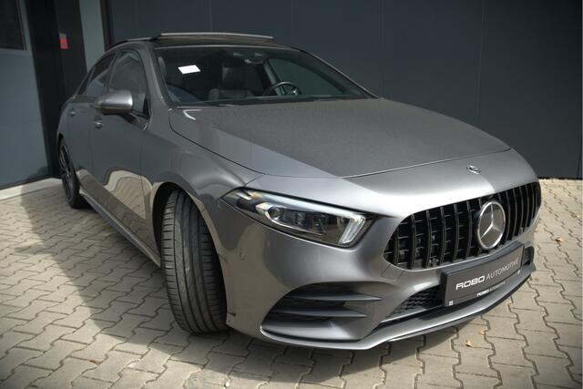 Mercedes-Benz A-KLASSE 200 Launch Edition Premium Plus AMG | Panoramadak | Stoelverwarming | Memory Seat | Camera | Multibeam | Navigatie | Cruise Control |