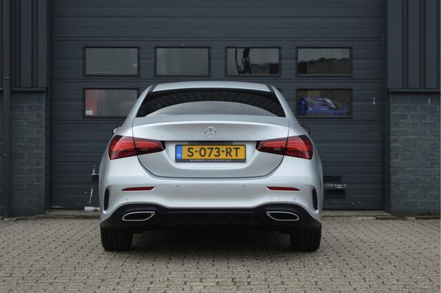 Mercedes-Benz A-KLASSE 180 AMG Line | ORG. NL | CAMERA | FACELIFT |
