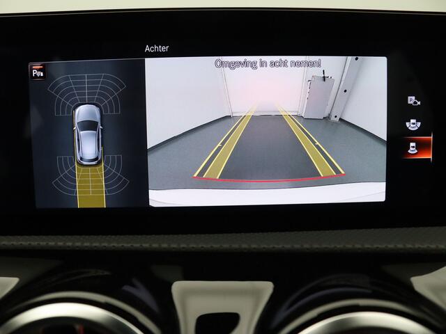 Mercedes-Benz A-KLASSE 200 Business Solution AMG Elektrisch glazen panorama-dak