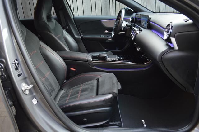 Mercedes-Benz A-KLASSE 250 e AMG Multibeam Panorama Memory Sfeer Camera Night Keyless Pdc