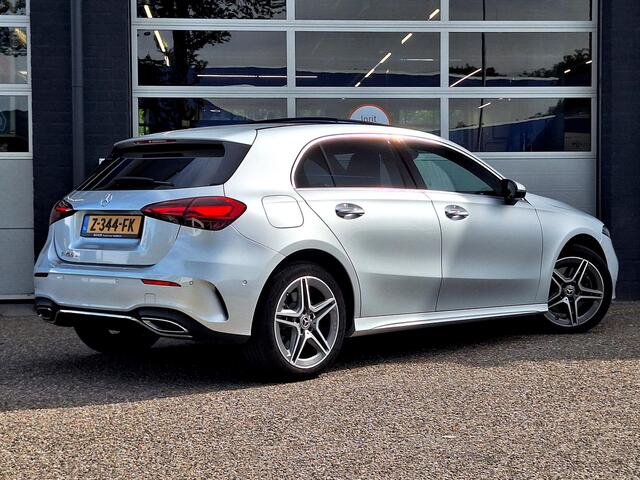 Mercedes-Benz A-KLASSE 250 e AMG | Panoramadak | Achteruitrijcamera | Dodehoekassistent | Privacy Glas Achter | Sfeerverlichting | Stoelverwarming | Parkeersensoren Rondom | Widescreen | Keyless-GO