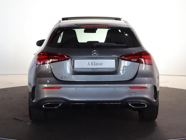 Mercedes-Benz A-KLASSE 250e Business Solution AMG | Panoramaschuifdak | Premium Plus | Head-up display | Dodehoekassistent |