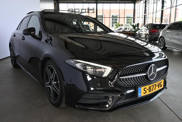 Mercedes-Benz A-KLASSE 180 Premium Plus Automaat Panormadak CarPlay Led Cruise Control Clima Sfeer Stoelverwarming Alcantara Inruil Mogelijk!