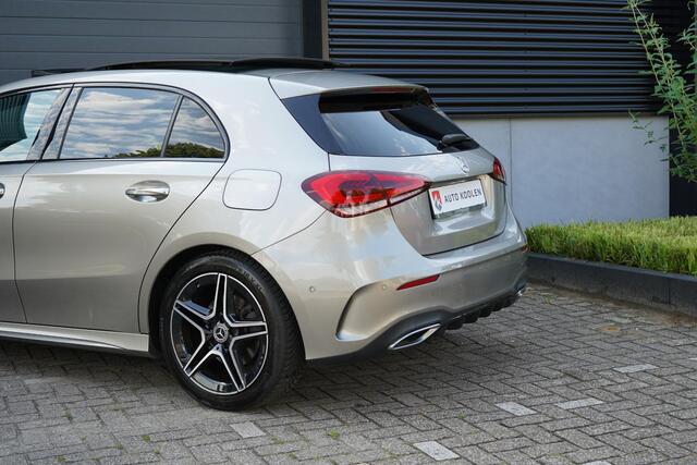 Mercedes-Benz A-KLASSE 220 AMG / Pano/Ambilight/Camera/Keyless