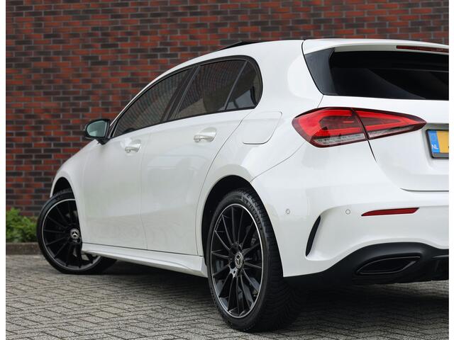 Mercedes-Benz A-KLASSE 250 e AMG Line | Pano - Camera - ACC