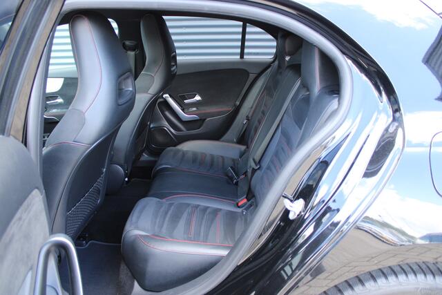 Mercedes-Benz A-KLASSE 250 e AMG Line Sfeerverlichting Camera Stoelverwarming