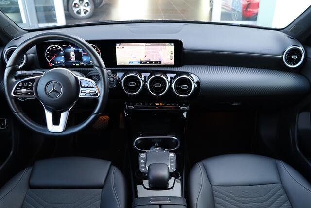 Mercedes-Benz A-KLASSE 250 e Business Line PHEV | Adap. Cruise | Stoelverwarming | Camera | Carplay