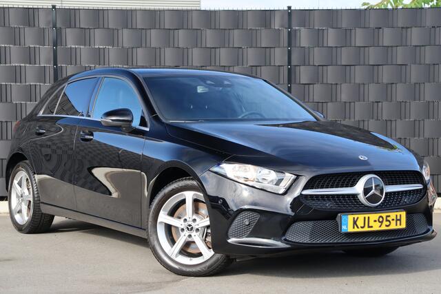 Mercedes-Benz A-KLASSE 250 e Business Line PHEV | Adap. Cruise | Stoelverwarming | Camera | Carplay