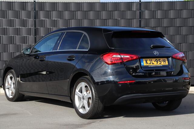Mercedes-Benz A-KLASSE 250 e Business Line PHEV | Adap. Cruise | Stoelverwarming | Camera | Carplay