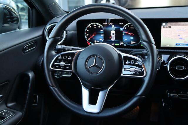 Mercedes-Benz A-KLASSE 250 e Business Line PHEV | Adap. Cruise | Stoelverwarming | Camera | Carplay