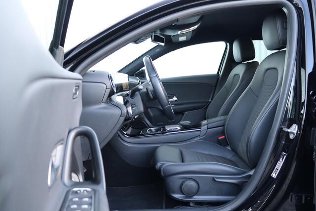 Mercedes-Benz A-KLASSE 250 e Business Line PHEV | Adap. Cruise | Stoelverwarming | Camera | Carplay