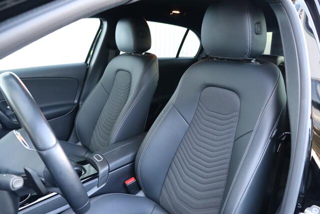 Mercedes-Benz A-KLASSE 250 e Business Line PHEV | Adap. Cruise | Stoelverwarming | Camera | Carplay