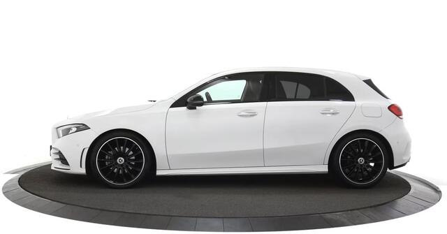 Mercedes-Benz A-KLASSE 180 AMG Line Navigatie / Cruise