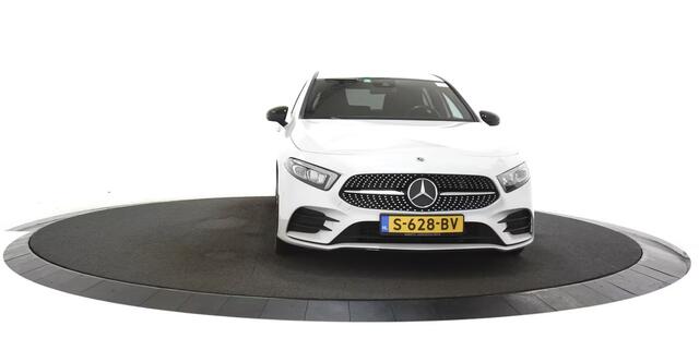 Mercedes-Benz A-KLASSE 180 AMG Line Navigatie / Cruise