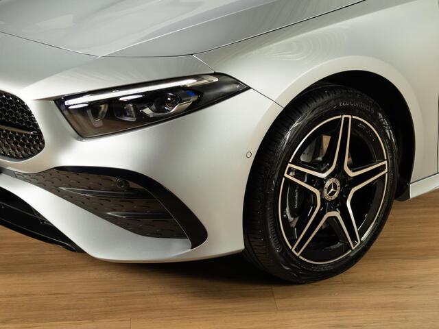 Mercedes-Benz A-KLASSE Hatchback 250 e Business Solution AMG Panorama dak