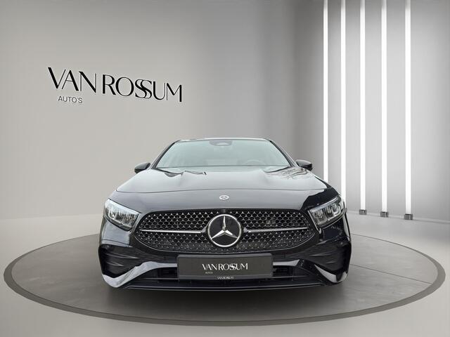 Mercedes-Benz A-KLASSE 250 e AMG Line Panoramadak | 19"Velg | Sfeer | Elektrisch Stoel(en) met geheugen | Camera |